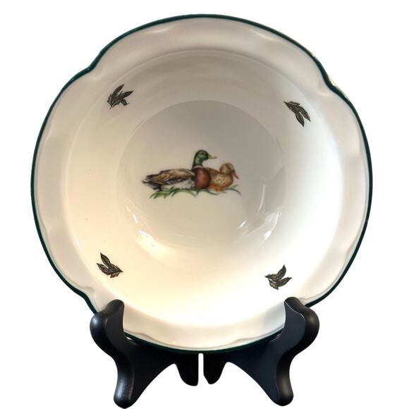 Johnson Brothers-England Vintage Brookshire Earthenware-4 Piece Place Setting - Picture 4 of 16